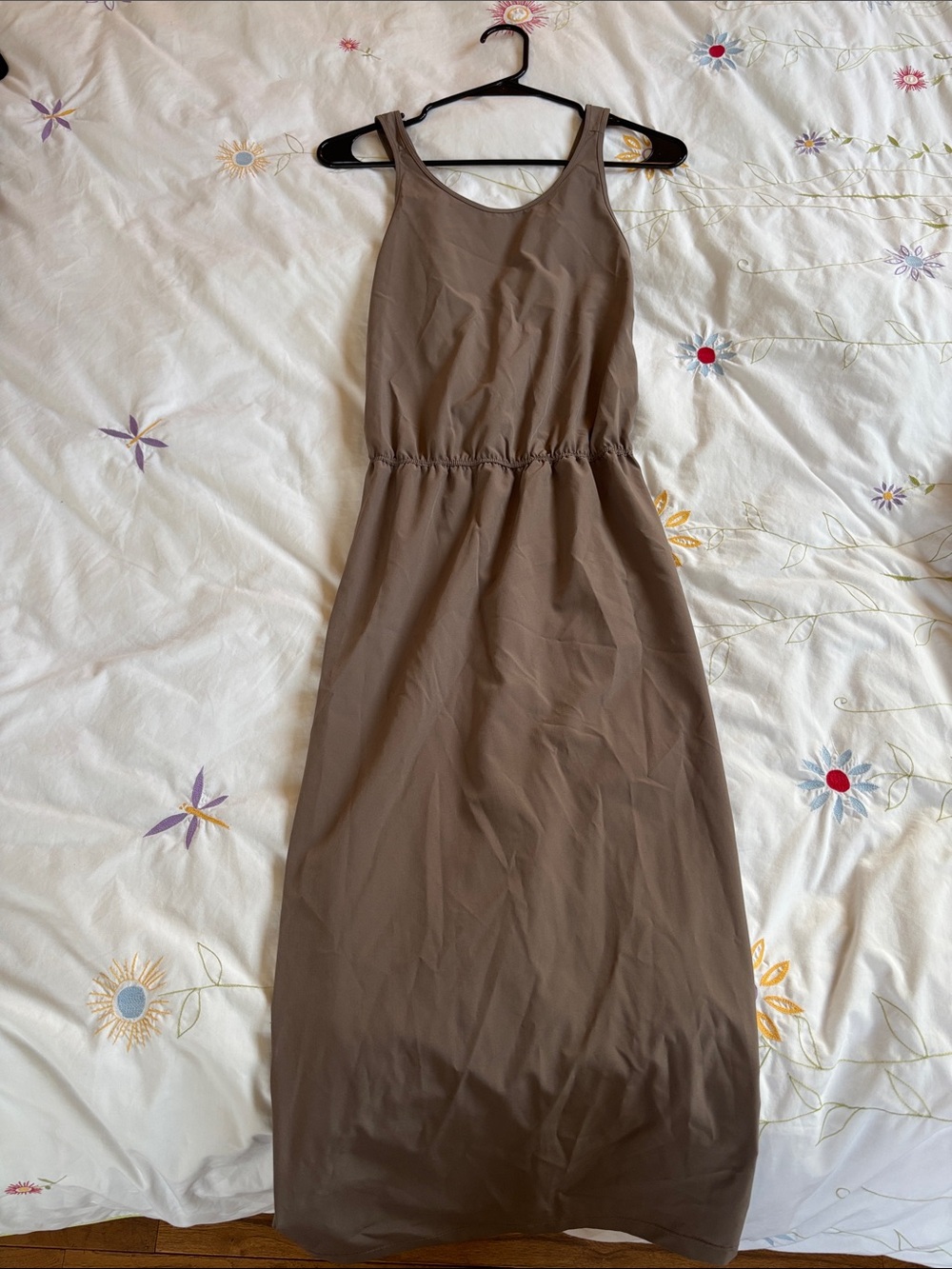 Banana Republic Sleeveless Midi Dress in Brown